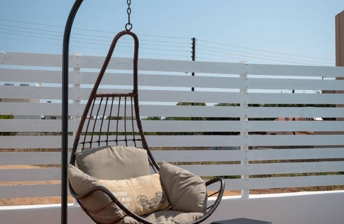 Spata-Artemida House | Evaeri Villa