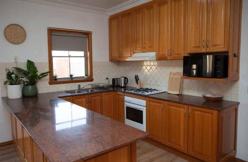 Horsham House | Evergreen On Baillie