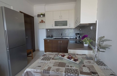 Nea Playia Apartment | Evi Apartment by RentalsPro