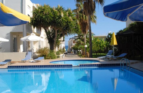 Kato Stalos Apartment | Evilion hotel