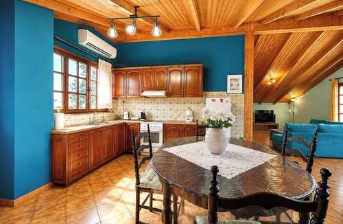 Agii Apostoli Apartment | Evoikos Blue Villa-Sea View & Garden for 5 by ΜΡS