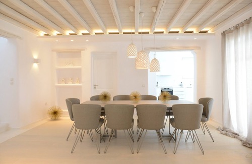 Tourlos Villa | Excellent Mykonos Villa | 7 Bedrooms | Villa Zircon | Great for a Larger Groups