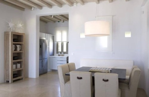 Platis Gialos Villa | Exceptionally Unique Villa with Superb Amenities