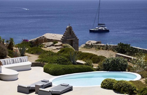 Platis Gialos Villa | Exceptionally Unique Villa with Superb Amenities