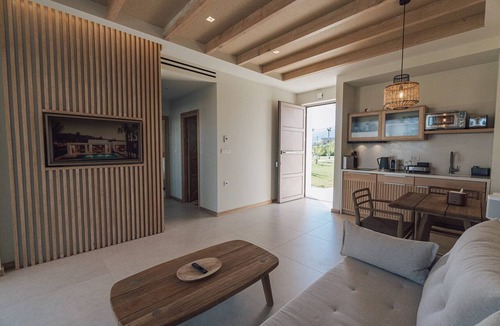 Tingaki Villa | Exquisite Kos Villa | Villa Irma | 1 Bedroom | Spacious Furnished