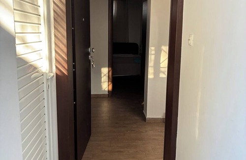 Saronikos Apartment | Fabulous 2-bedroom apartment with AC in Kalivia Thorikou