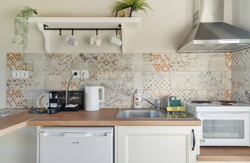 Fternon Apartment | Fairytale Apartment with Sea View, Wi-Fi, and Air Conditioning