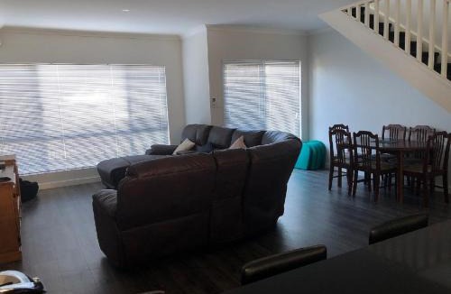 Falcon House | Falcon Bay 4x4 Townhouse