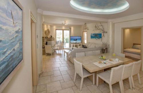 Marathon Apartment | Family Getaway in Marathon by GHH