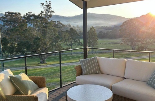 Salisbury House | Family-sized getaway in the heart of the Williams valley, near Barrington tops