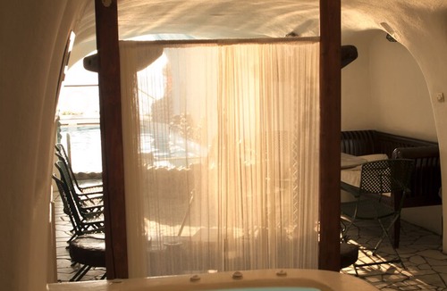 Oia Hotel | Fanari Villas Santorini