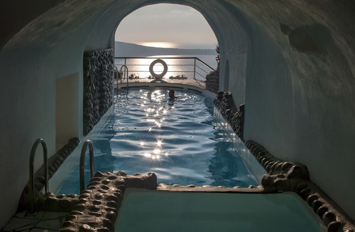 Oia Hotel | Fanari Villas Santorini