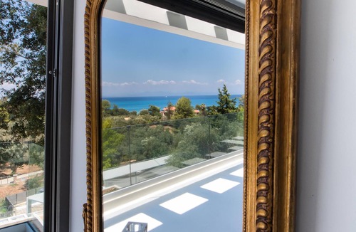 Agios Ioannis Villa | Fantastic seaviews, private villa w/pool near the beach