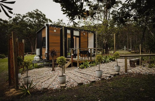Falls Creek House | Farm Stay at Jervis Bay