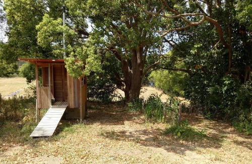 Mullumbimby Cabin | Farm Stay - Poolside Cabin w/2 Person Bath