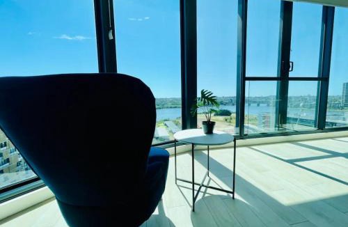 Wentworth Point Apartment | Fascinating waterview 2 bedrooms condo (Parking)