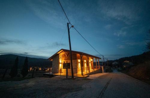 Naousa Ski Chalet | Fenomeno