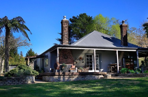 Bilpin Cottage | FERNGROVE COTTAGE - The quintessential, romantic country cottage.