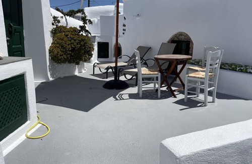 Fira Villa | Fira 2-Bed Villa, Sleeps 5 with Outdoor Hot Tub