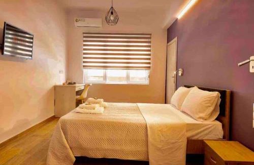 Piraeus Apartment | FKVILLAS-K-1