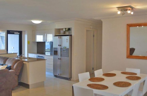 Nelson Bay Apartment | Florentine, 4/11 Columbia Close - spectacular views and air conditioning