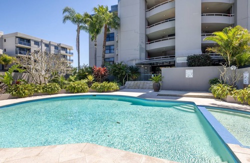 Nelson Bay Apartment | Florentine, 7 11 Columbia Close - wifi, air conditioned unit with fantastic views of Little Beach