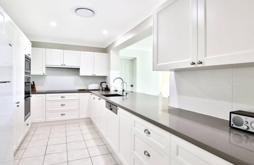 Berry House | Floriel - Convenience At Your Doorstep