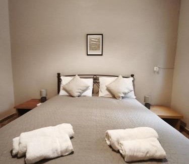 Agia Paraskevi House | Flya House