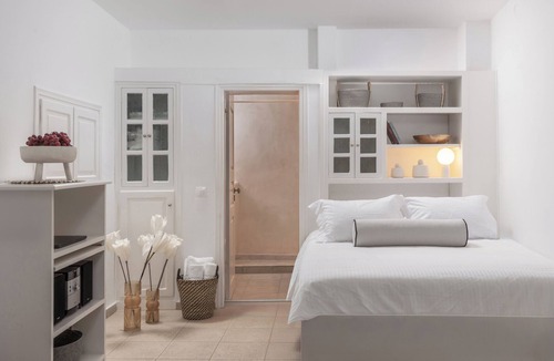 Imerovigli House | Folia Bianca-Heaven