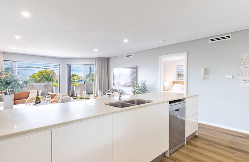 Fingal Bay Apartment | Footprints 1, 6-10 Market Street - Surfside Apartments