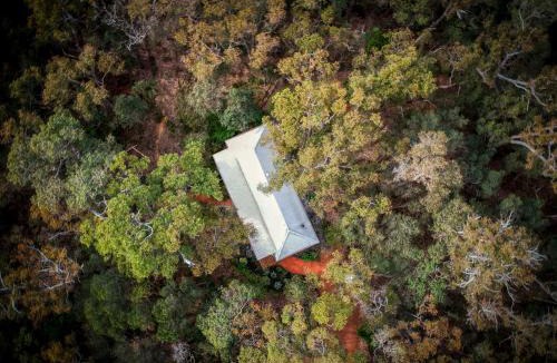 Yelverton House | Forest Rise Chalets and Lodge