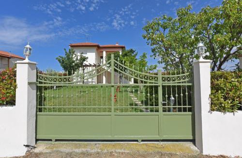 Paralia Dionysiou House | Fotinia Beach House by RentalsPro Services Dionisiou Beach Halkidiki
