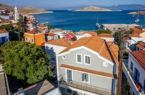 Halki Apartment | FOURLANOU HOUSE