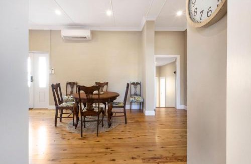 Scone Apartment | Fox House Scone - Apartment 3