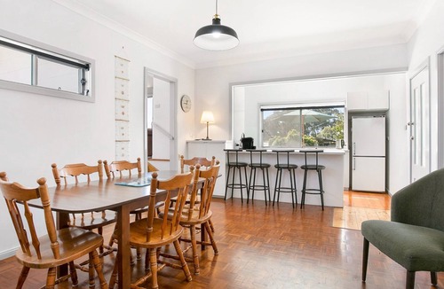 Narooma House | Frangipani Cottage Narooma
