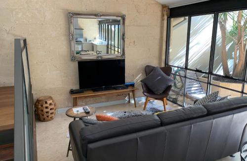 Fremantle Villa | Fremantle Accommodation Villas Wray Ave