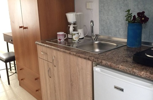 Stegna Apartment | Front of the Sea Garden View Apartments