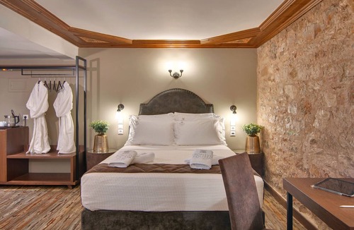Ioannina Hotel | Frontzu Politia