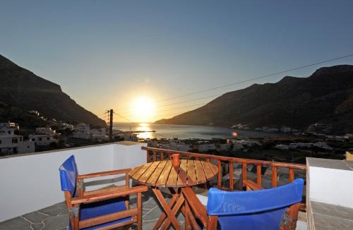 Kamares House | FROUDI cycladic stay