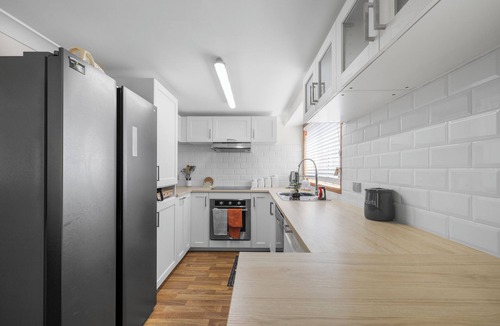 South West Rocks House | Full Linen, Air Cond, Ceiling Fans, Close to town, BBQ, Pizza Oven