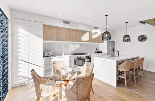 Byron Bay House | Fuller Holidays - Ohana at Byron - 7 Keats Street