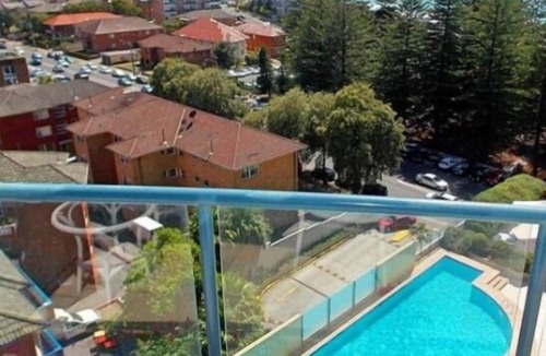 Cronulla Apartment | Fully Furnished apartment that is sure to keep you entertained from start to fin