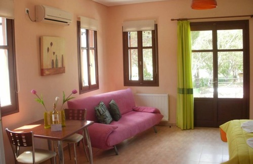 Petra House | Gaea Gardens Studios by Interhome