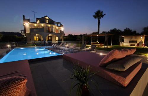 Neromilos Villa | Gala's Elegant Home Villa