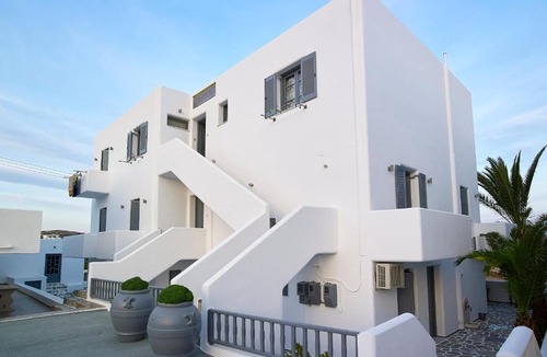 Adamas House | Galanis Rooms