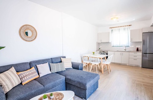 Theologos House | Gemini Villas - Elysium Villa by Interhome