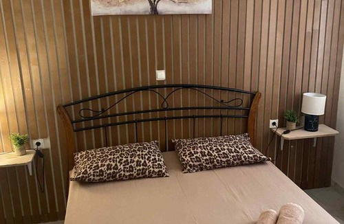 Argyroupoli Apartment | George's Apartment