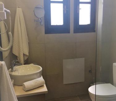 Lefktron Hotel | Georges Estates Hotel