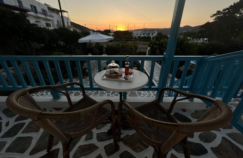 Katapola Hotel | Georgia Studios