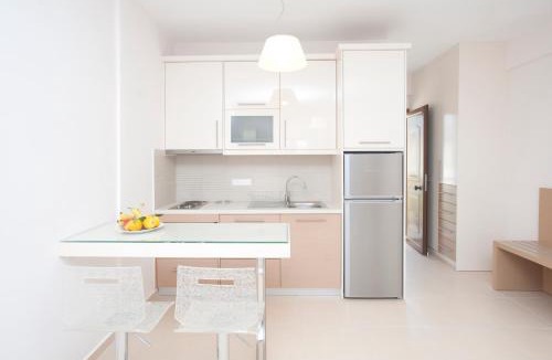 Foinikounta Apartment | Georgio Seaside Hotel
